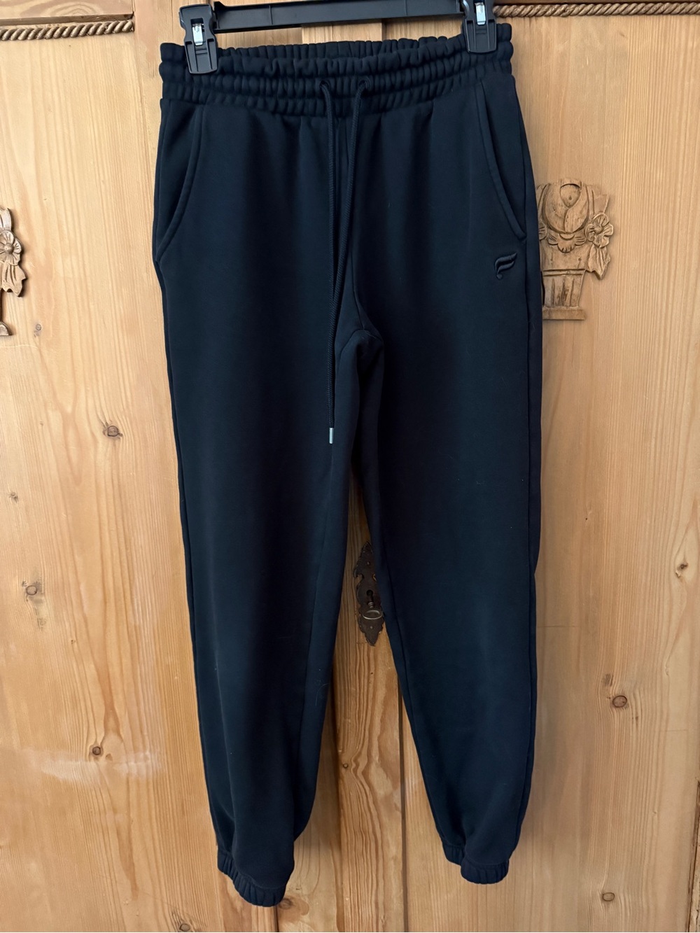 Fabletics Womens Black Elastic Waist Jogger Sweatpants